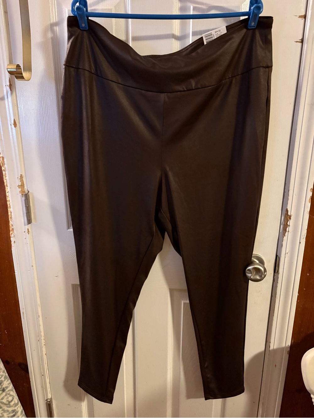 New With tags crown & ivy Plus 3 X Faux Leather Tapered Legs - Root Brown